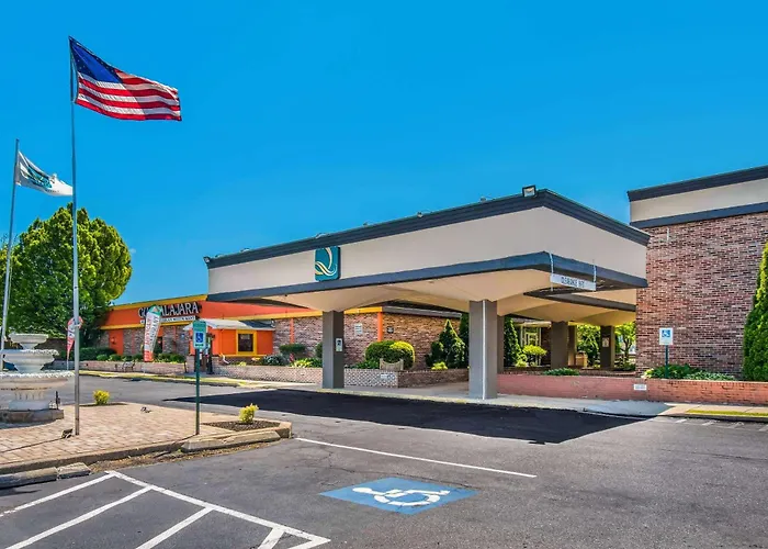 Quality Inn & Suites York East